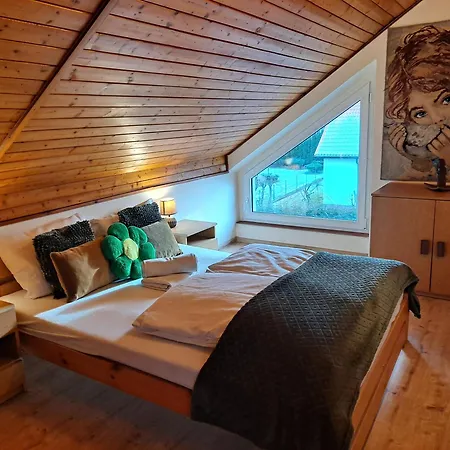 Dom W Karkonoszach Z Basenem 7 Sypialni *