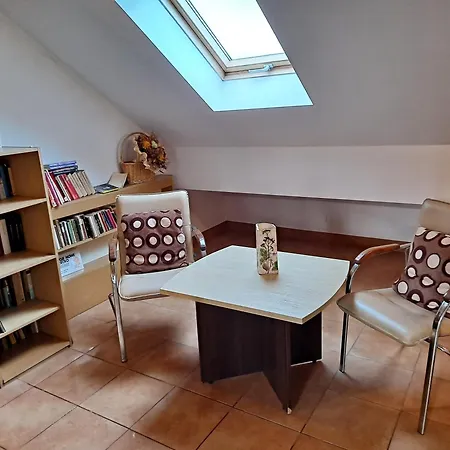 Ferienhaus Dom W Karkonoszach Z Basenem 7 Sypialni Kowary