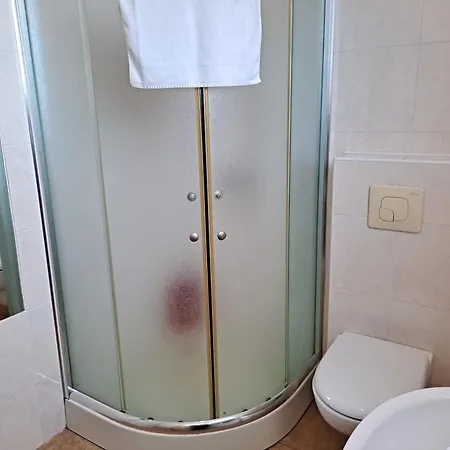 Dom W Karkonoszach Z Basenem 7 Sypialni Ferienhaus *