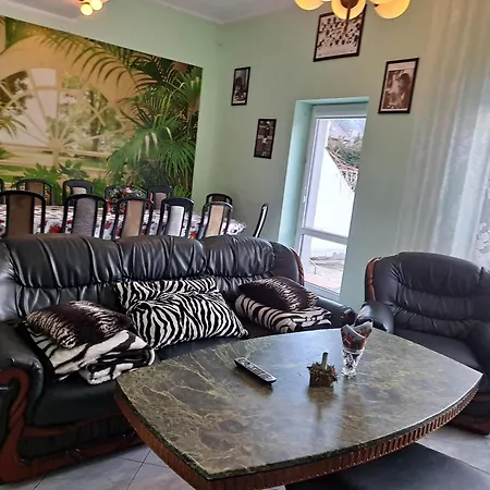 Dom W Karkonoszach Z Basenem 7 Sypialni * Kowary