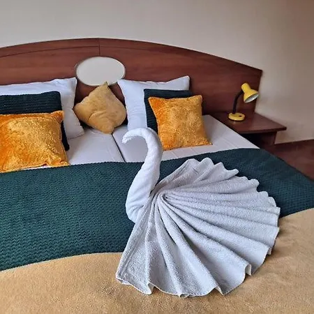 Ferienhaus Dom W Karkonoszach Z Basenem 7 Sypialni