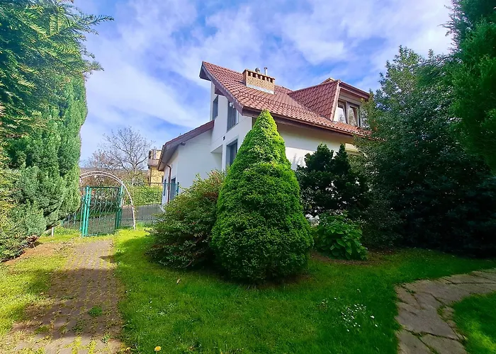 Dom W Karkonoszach Z Basenem 7 Sypialni Dom wakacyjny Kowary