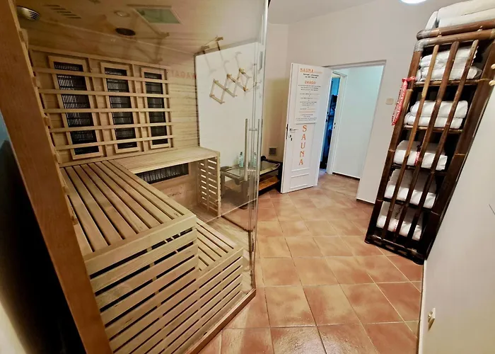 Dom W Karkonoszach Z Basenem 7 Sypialni Dom wakacyjny *