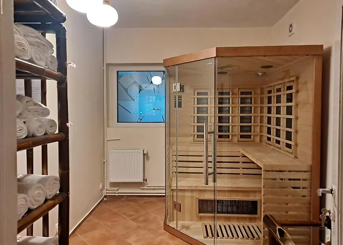 Dom W Karkonoszach Z Basenem 7 Sypialni Dom wakacyjny Kowary