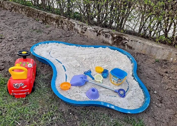 Dom wakacyjny Dom W Karkonoszach Z Basenem 7 Sypialni *