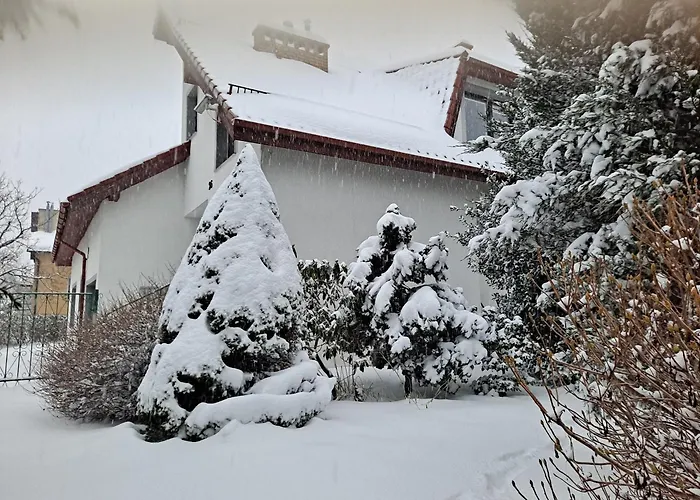 Dom W Karkonoszach Z Basenem 7 Sypialni *