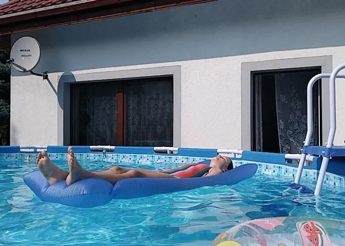 Dom W Karkonoszach Z Basenem 7 Sypialni *