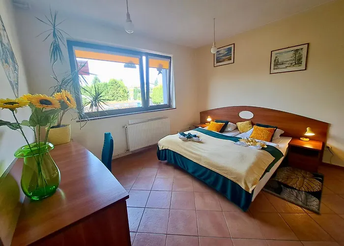 Dom wakacyjny Dom W Karkonoszach Z Basenem 7 Sypialni *