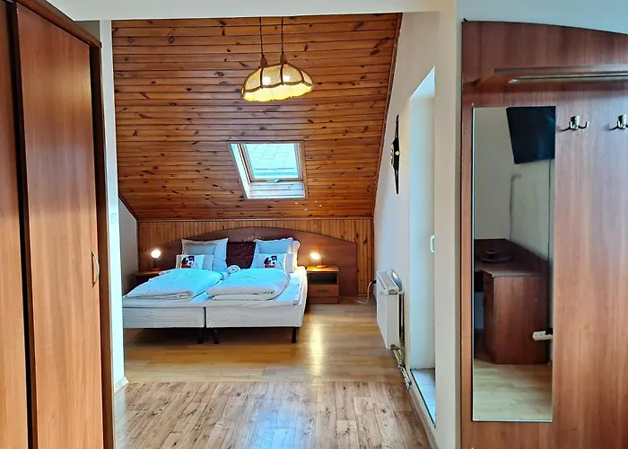 Dom W Karkonoszach Z Basenem 7 Sypialni * Kowary